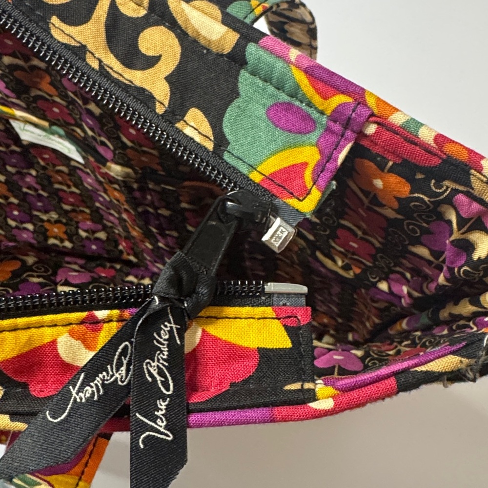 Vera Bradley Suzani Holiday Tote, Quilted, 16”Wx14”Hx5”D - Picture 6 of 9